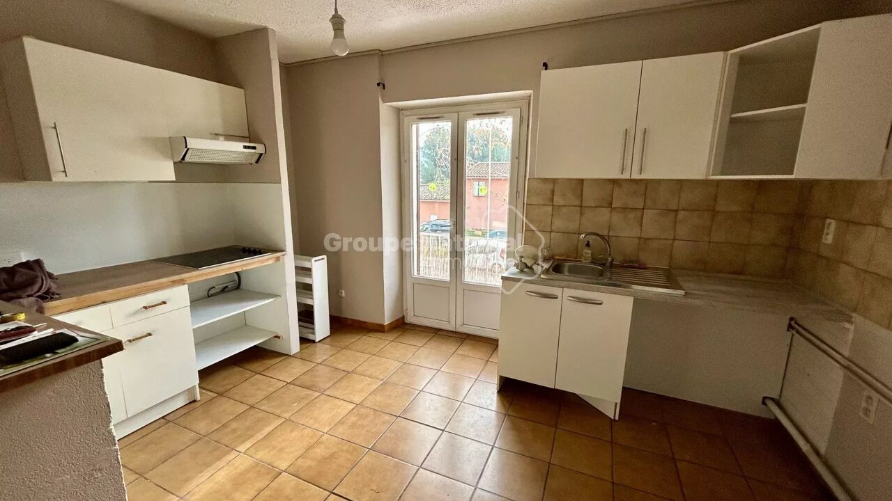 appartement 3 pièces 62 m2 à louer à Lamanon (13113)