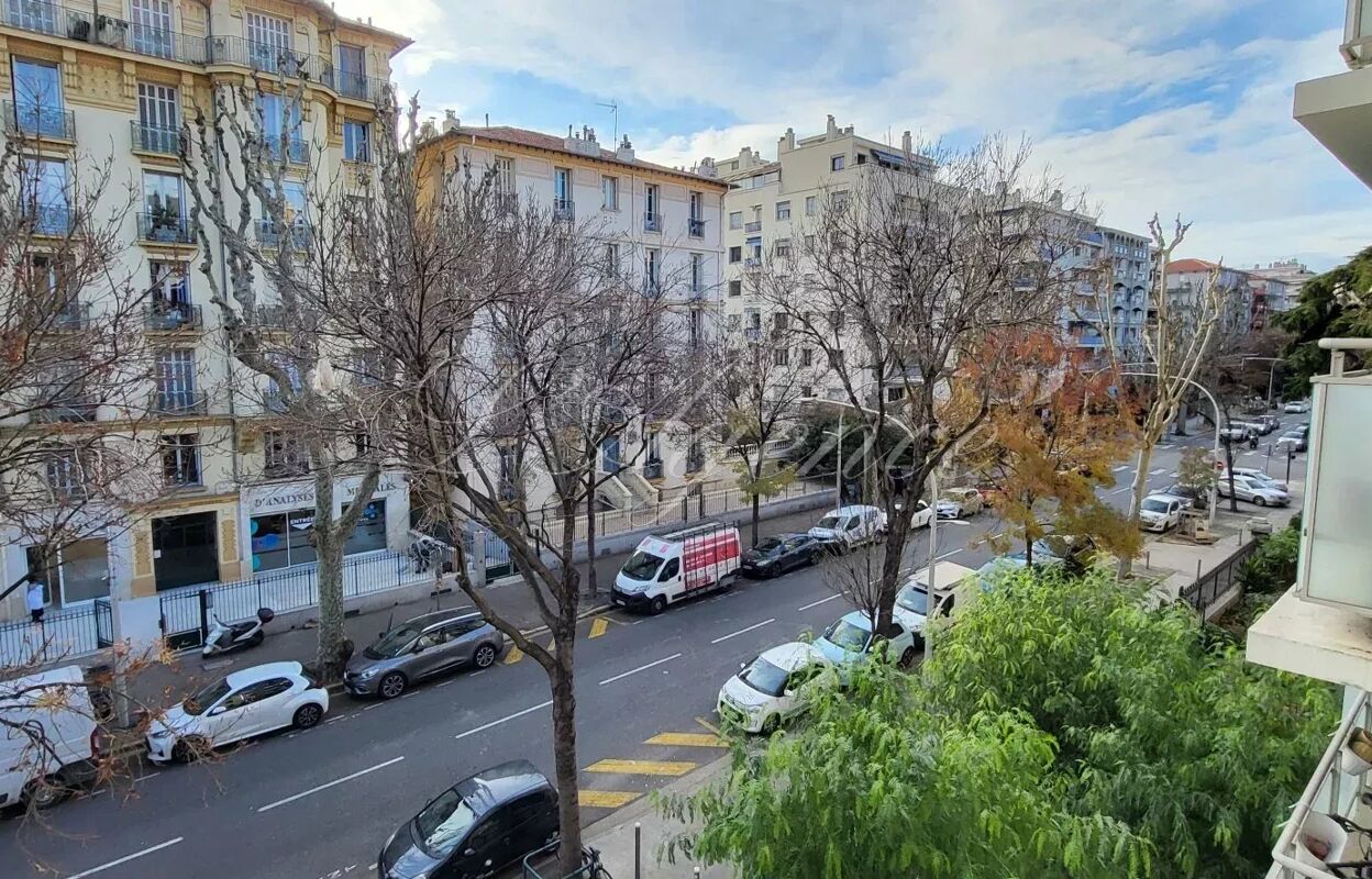 appartement 3 pièces 44 m2 à vendre à Nice (06300)