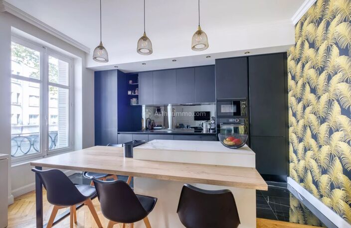 TRES BEAU T4 -96 m² LYON 6 - PARC DE LA TETE D'OR — photo 4