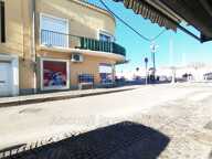 Murs commerciaux traversant tous commerces rez-de-chaussée. En — photo 3