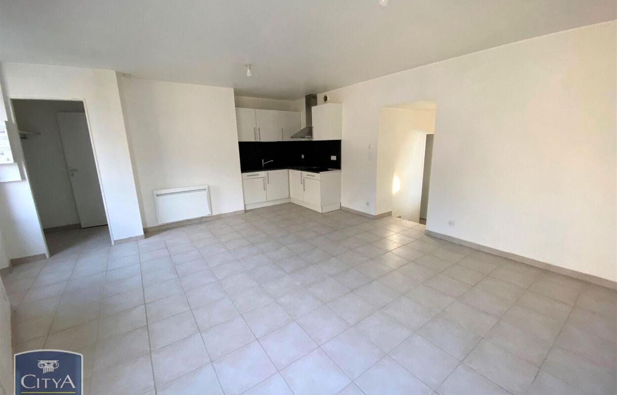 appartement 2 pièces 50 m2 à louer à Cholet (49300)