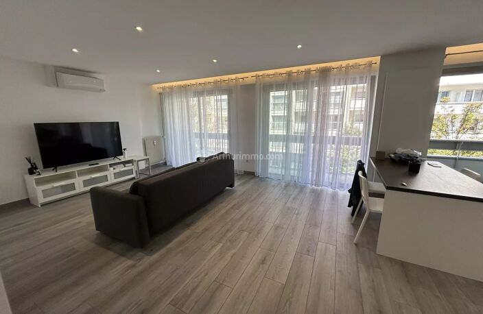 EXCLUSIVITE TRES BEAU-T3-76 m²-TRIANGLE D'OR LYON 6 — photo 3