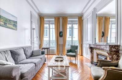 Lyon 2 - Ainay - Appartement meublé de 66,38 m² - Cave - Grenier - 2 Chambres — photo du bien