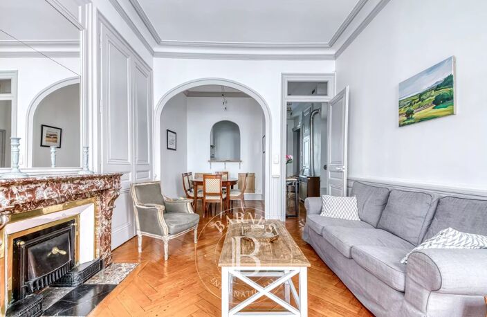 Lyon 2 - Ainay - Appartement meublé de 66,38 m² - Cave - Grenier - 2 Chambres — photo 3