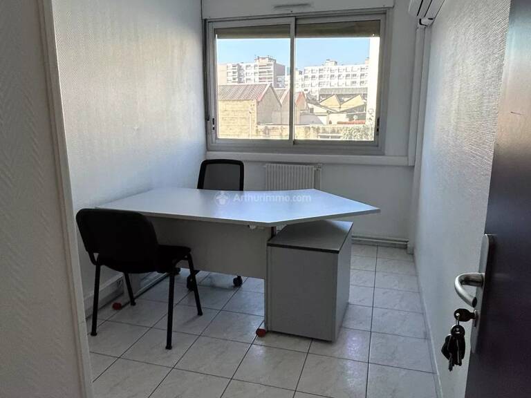 Gratte-ciel - Bureau de coworking — photo 1