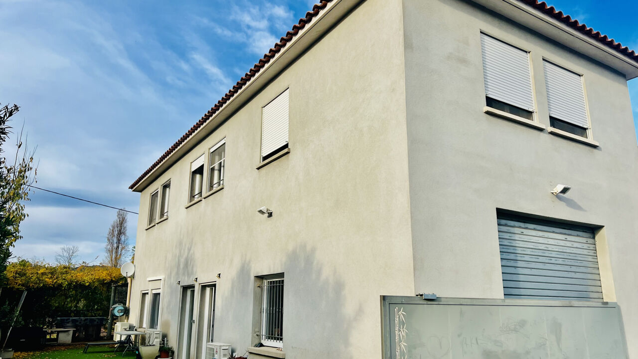 maison 6 pièces 140 m2 à vendre à La Londe-les-Maures (83250)