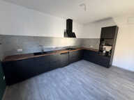 Maison avec Jardin et garage — photo 4