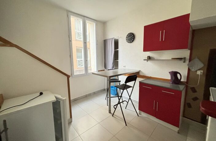 Appartement duplex de 28m² à NIORT — photo 2