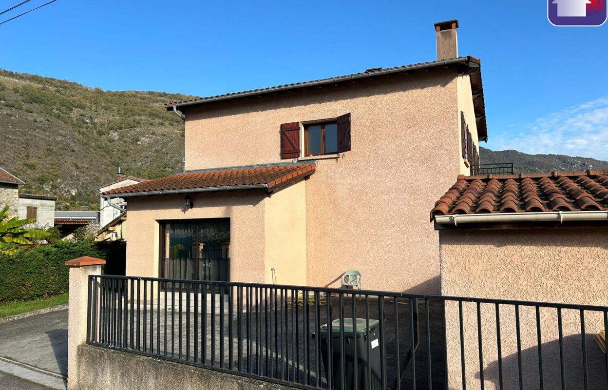 maison 5 pièces 170 m2 à vendre à Foix (09000)