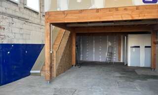 Commerce 4 Pièces 118 m² à louer à Saint-Jean-du-Falga (09100)