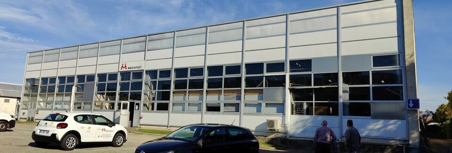 Commerce  2669 m² à louer à Valence (26000)