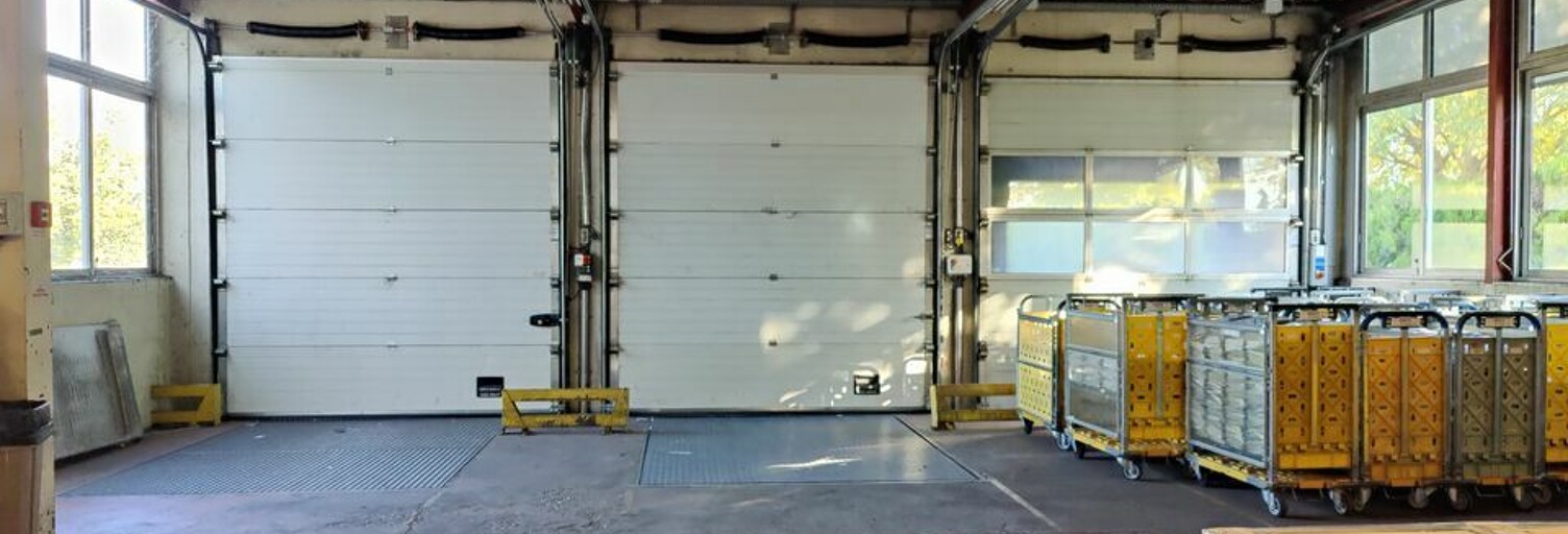 Commerce  2669 m² à louer à Valence (26000)