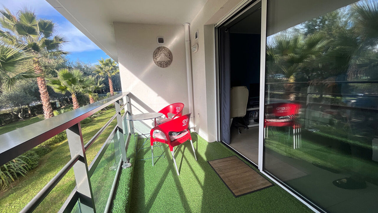 appartement 2 pièces 42 m2 à vendre à Cagnes-sur-Mer (06800)