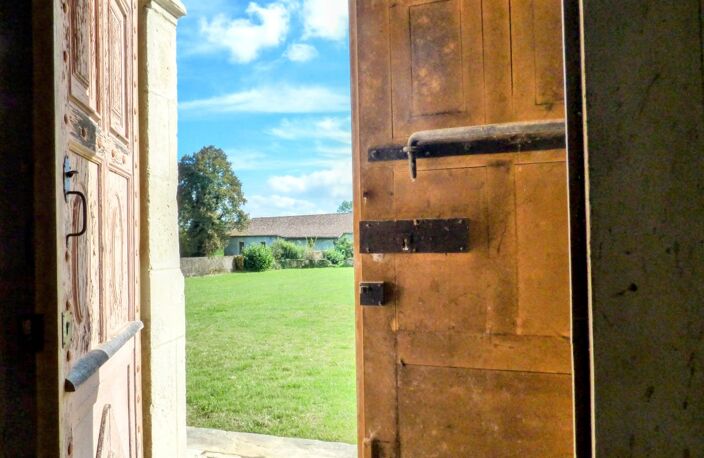 Château — photo 3