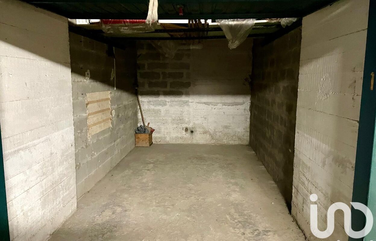 garage  pièces 12 m2 à vendre à Cannes (06400)