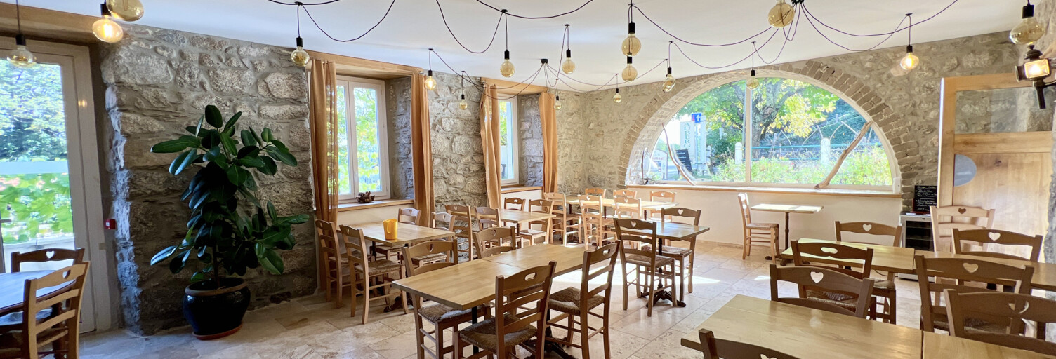 Commerce  578 m² à vendre à Concoules (30450)