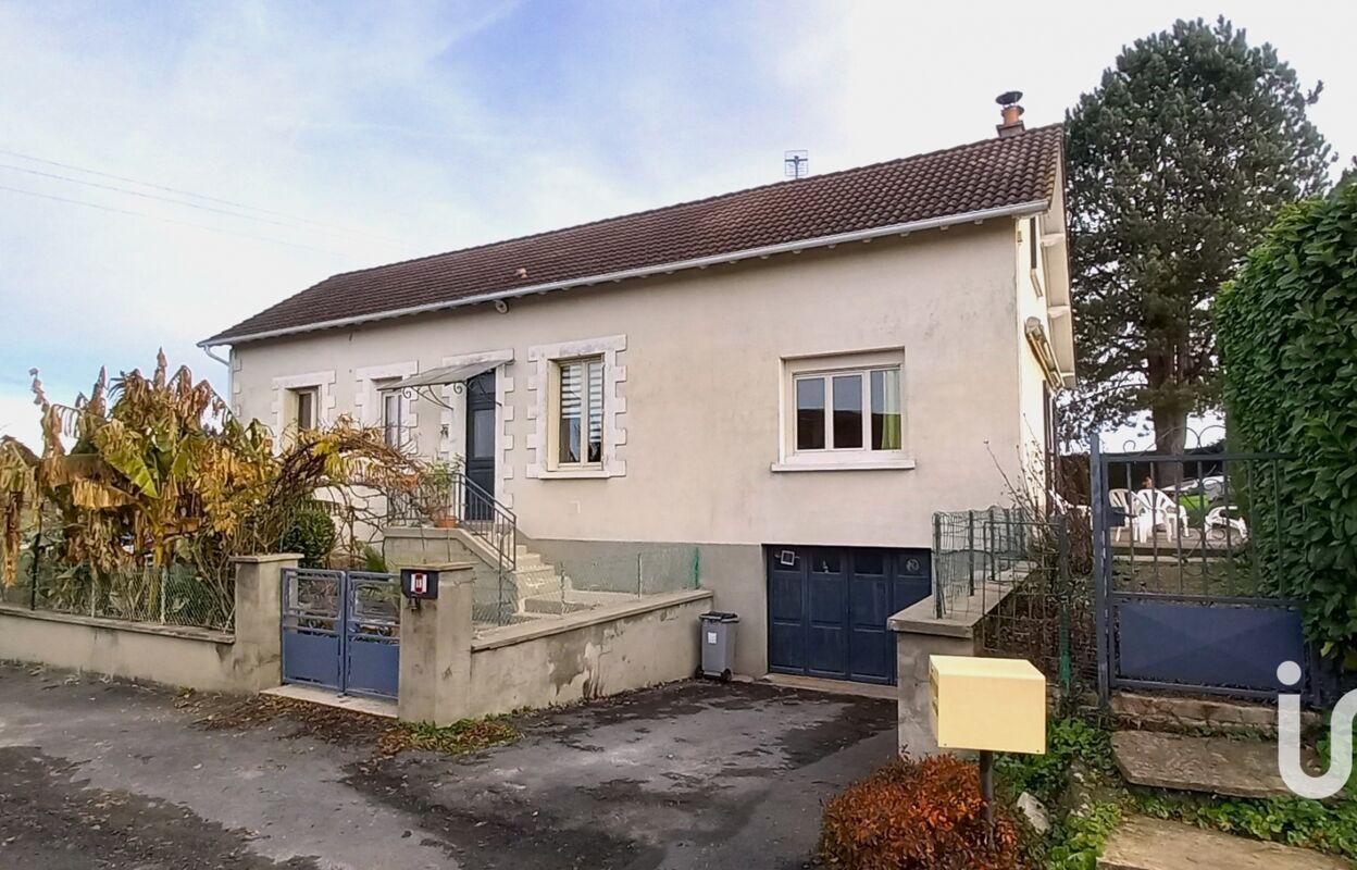 maison 5 pièces 134 m2 à vendre à Saint-Yrieix-la-Perche (87500)