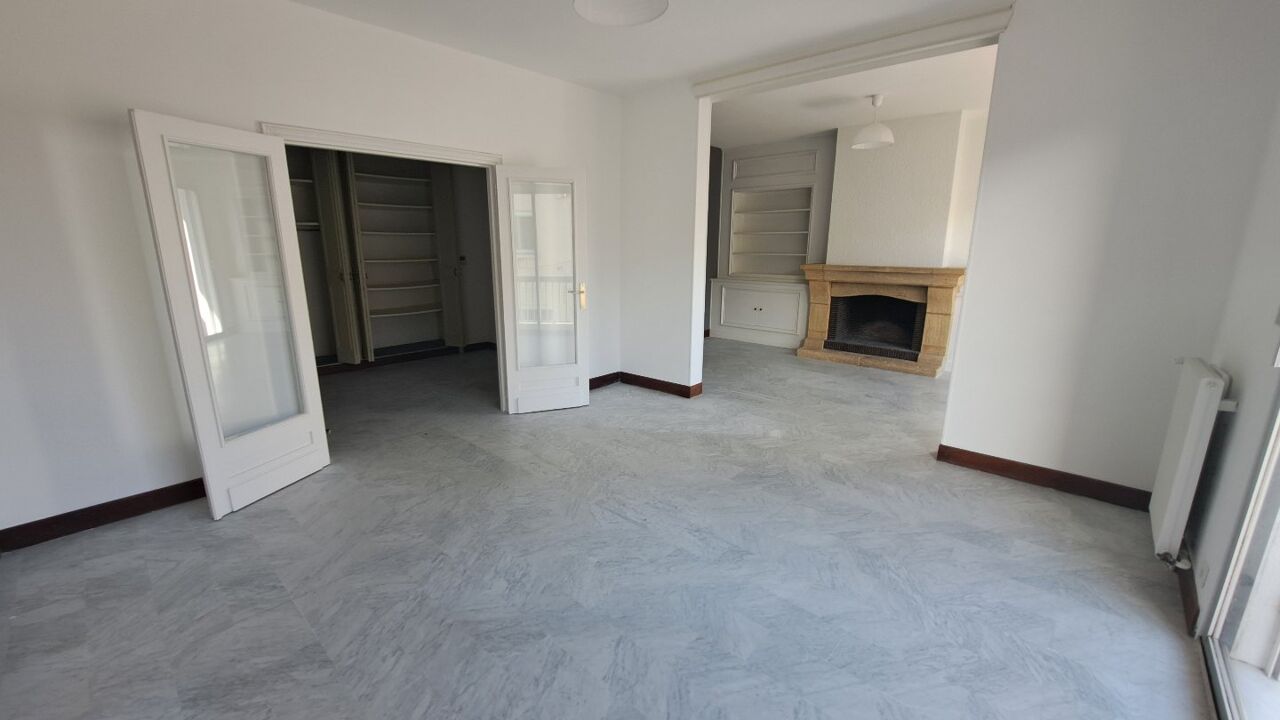 maison 6 pièces 171 m2 à louer à Béziers (34500)