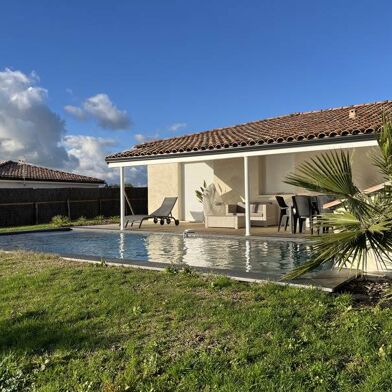 Maison 5 pièces 321775 €