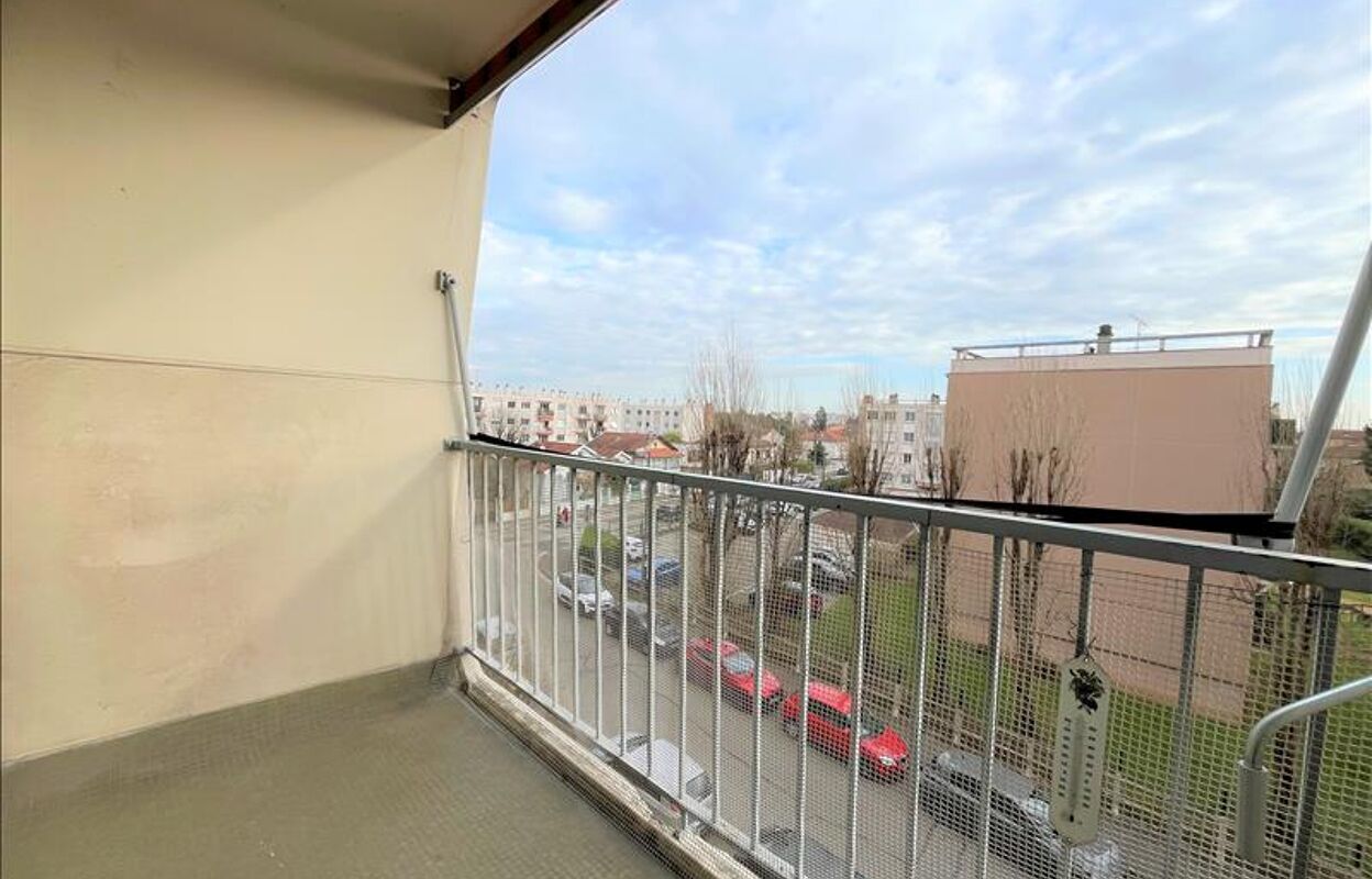 appartement 3 pièces 66 m2 à vendre à Bron (69500)