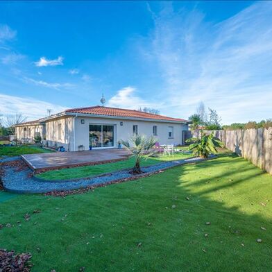 Maison 4 pièces 472500 €