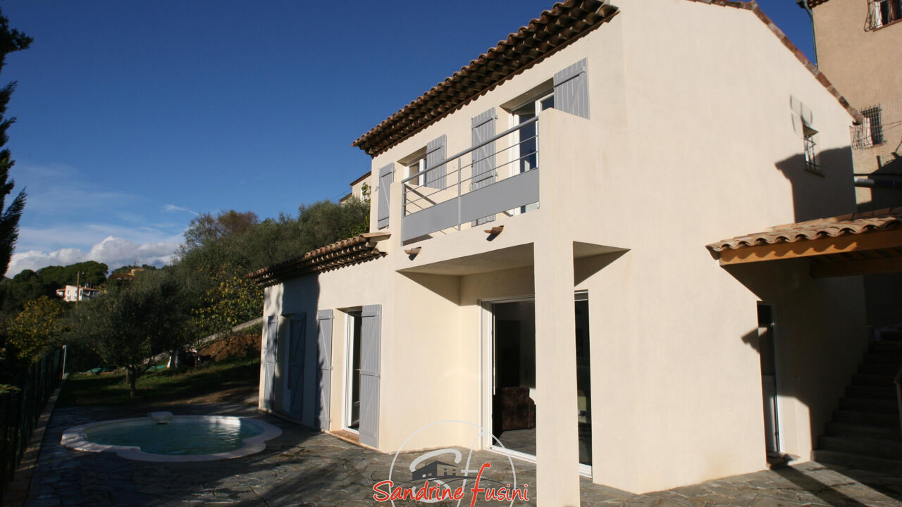 maison 4 pièces 87 m2 à louer à Saint-Martin-du-Var (06670)