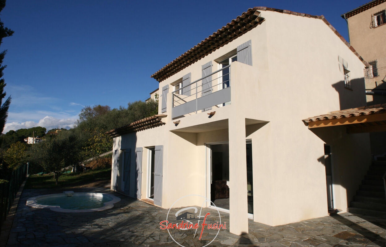 maison 4 pièces 87 m2 à louer à Saint-Martin-du-Var (06670)