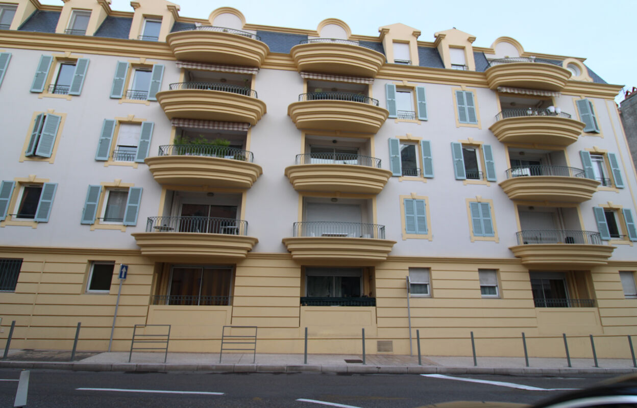 appartement 2 pièces 48 m2 à louer à Hyères (83400)