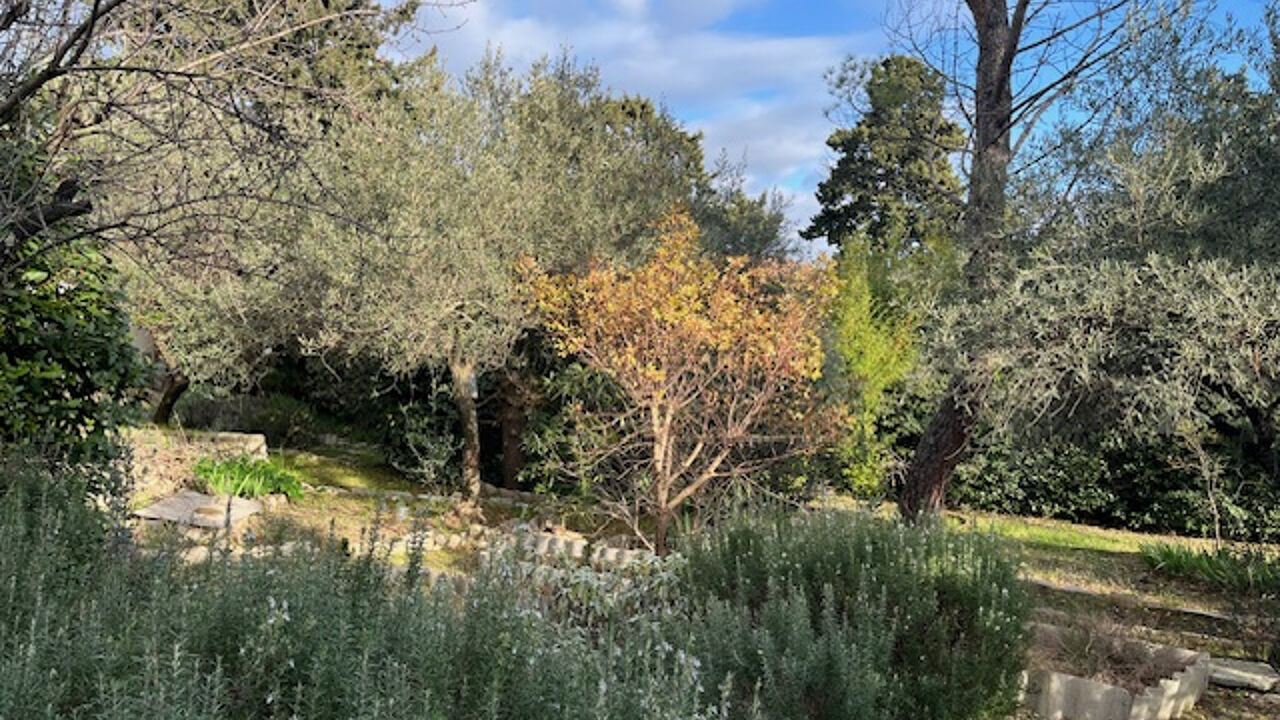 terrain  pièces 314 m2 à vendre à Nîmes (30000)