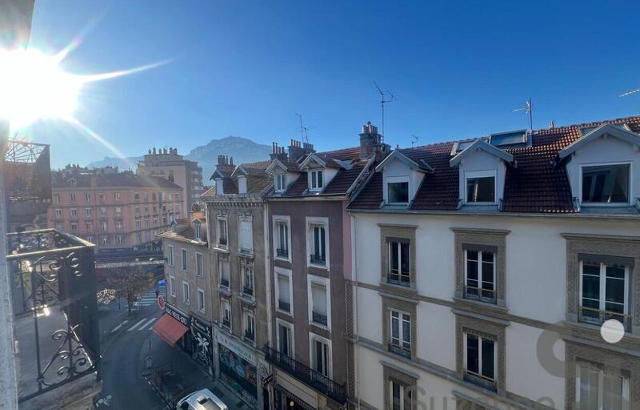 appartement 2 pièces 54 m2 à louer à Grenoble (38000)