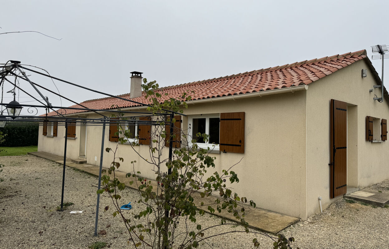 maison 4 pièces 109 m2 à vendre à Voulon (86700)