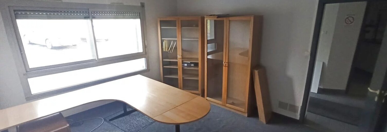 Commerce  1306 m² à vendre à Saint-Junien (87200)