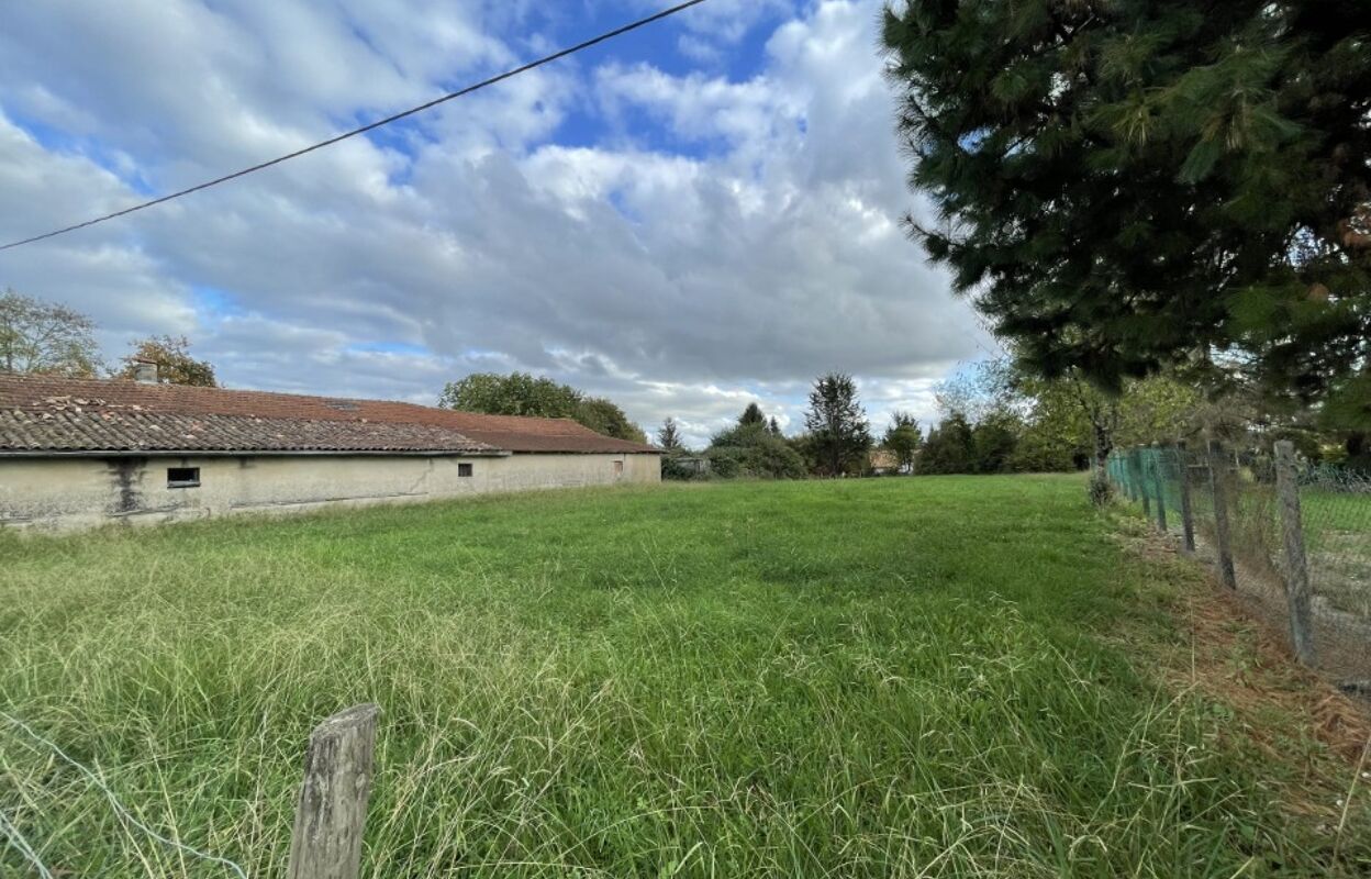 terrain  pièces 750 m2 à vendre à Targon (33760)