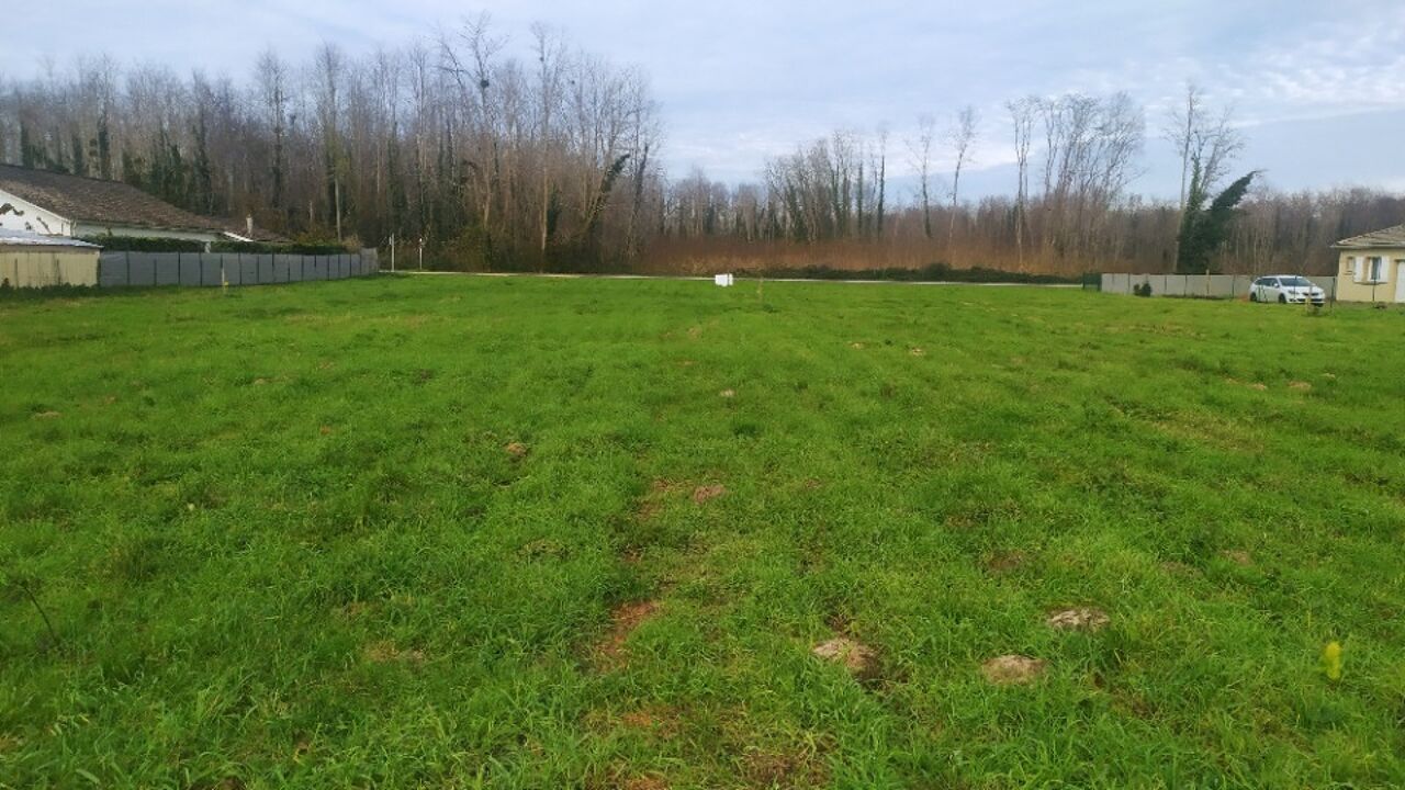 terrain  pièces 950 m2 à vendre à Landiras (33720)