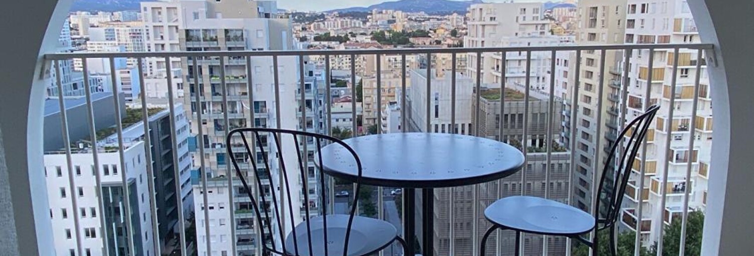 Appartement 2 Pièces 47 m² à louer à Marseille 2 (13002)