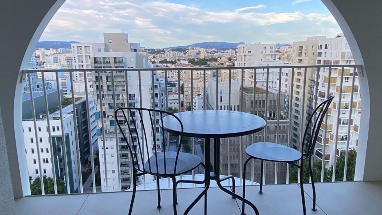 appartement 2 pièces 47 m2 à louer à Marseille 2 (13002)