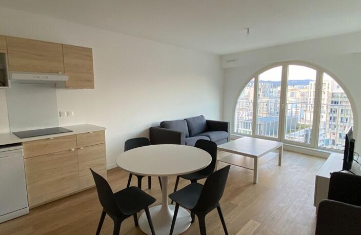 T2 de 42m² meublé au17ème et dernier étage — photo 4