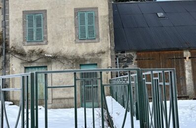 vente maison 80 000 € à proximité de Les Martres-de-Veyre (63730)