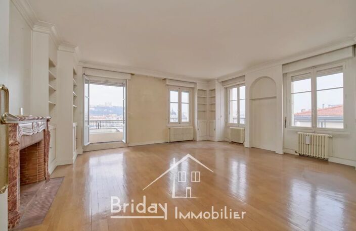 APPARTEMENT LYON 7 -132 M² + TERRASSE+BALCON — photo 3