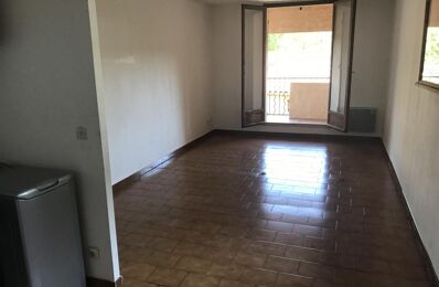 location appartement 680 € CC /mois à proximité de Le Puy-Sainte-Réparade (13610)