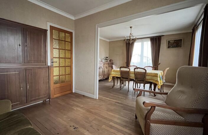 Pavillon à rafraîchir sur 1 419 m²  à deux pas du centre ville — photo 3