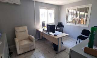 Bureau 5 Pièces 90 m² à louer à Saint-Pierre (97410)