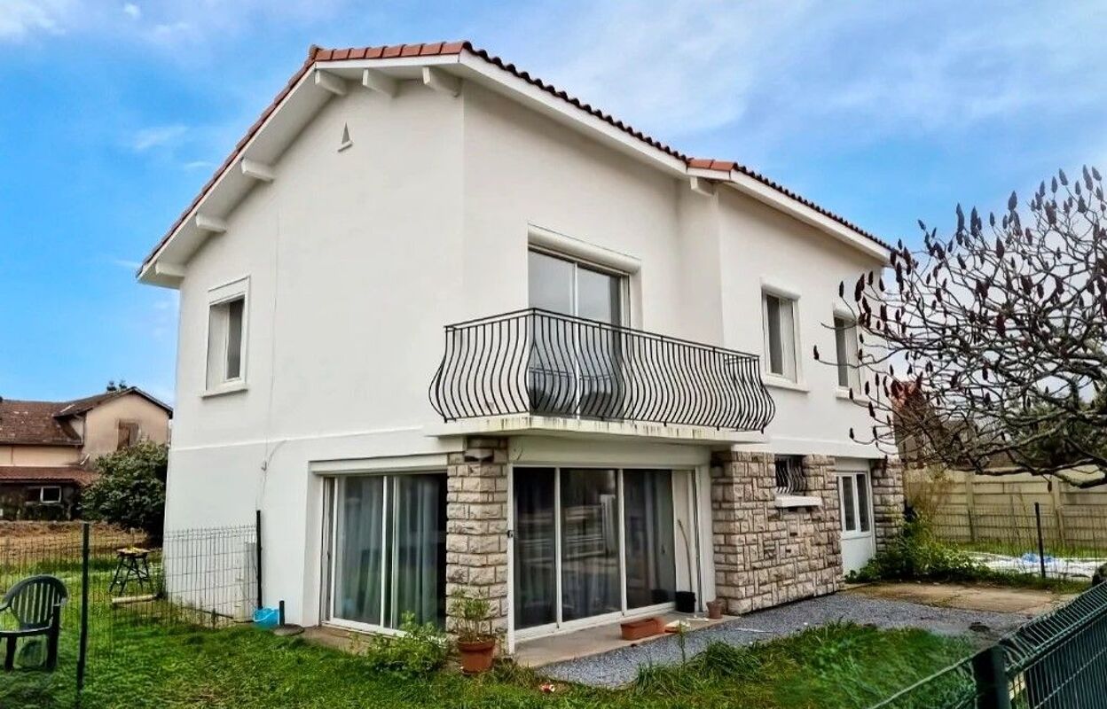 maison 6 pièces 109 m2 à vendre à Morcenx-la-Nouvelle (40110)