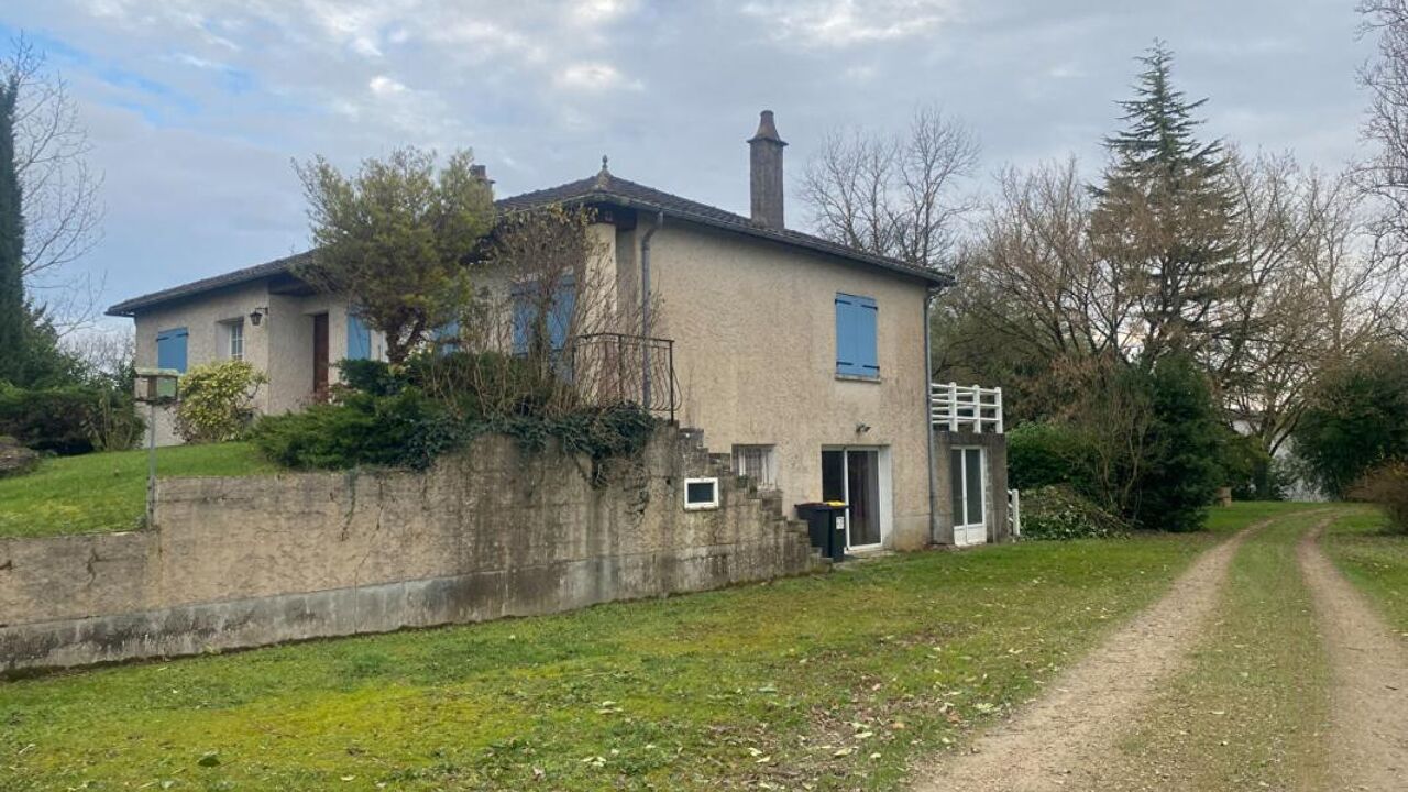 maison 5 pièces 129 m2 à vendre à Prahecq (79230)