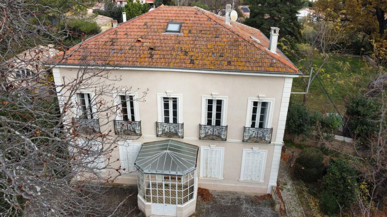 maison 12 pièces 320 m2 à vendre à Flayosc (83780)