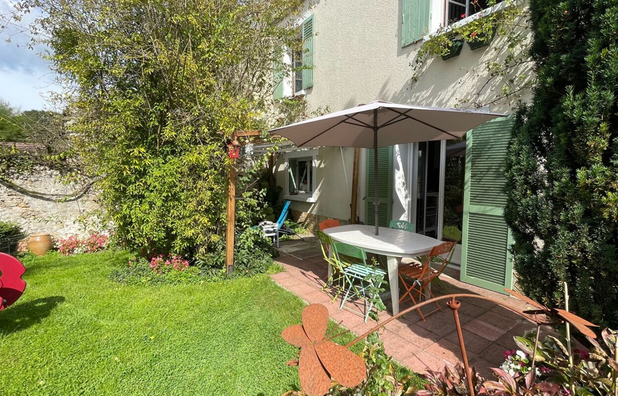 maison 5 pièces 97 m2 à vendre à Marles-en-Brie (77610)