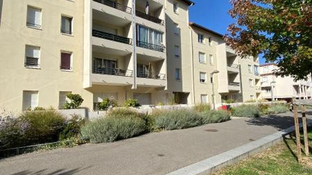 appartement 1 pièces 32 m2 à louer à Saint-Genis-Laval (69230)