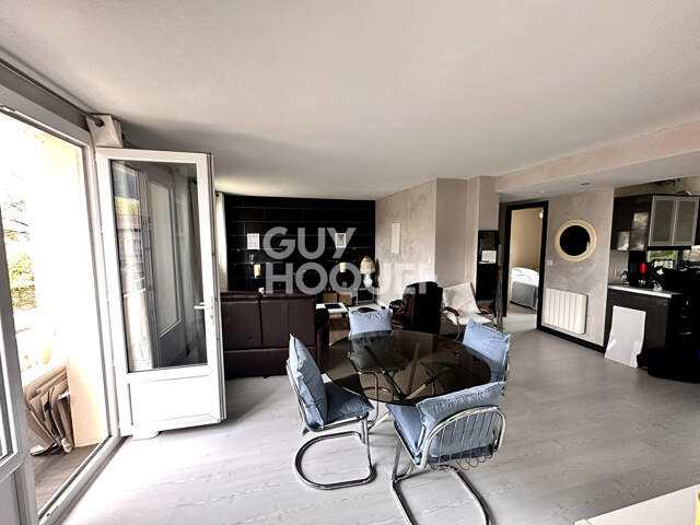 A LOUER Appartement 3 pièce(s) meublé avec balcon + Garage 38... — photo du bien