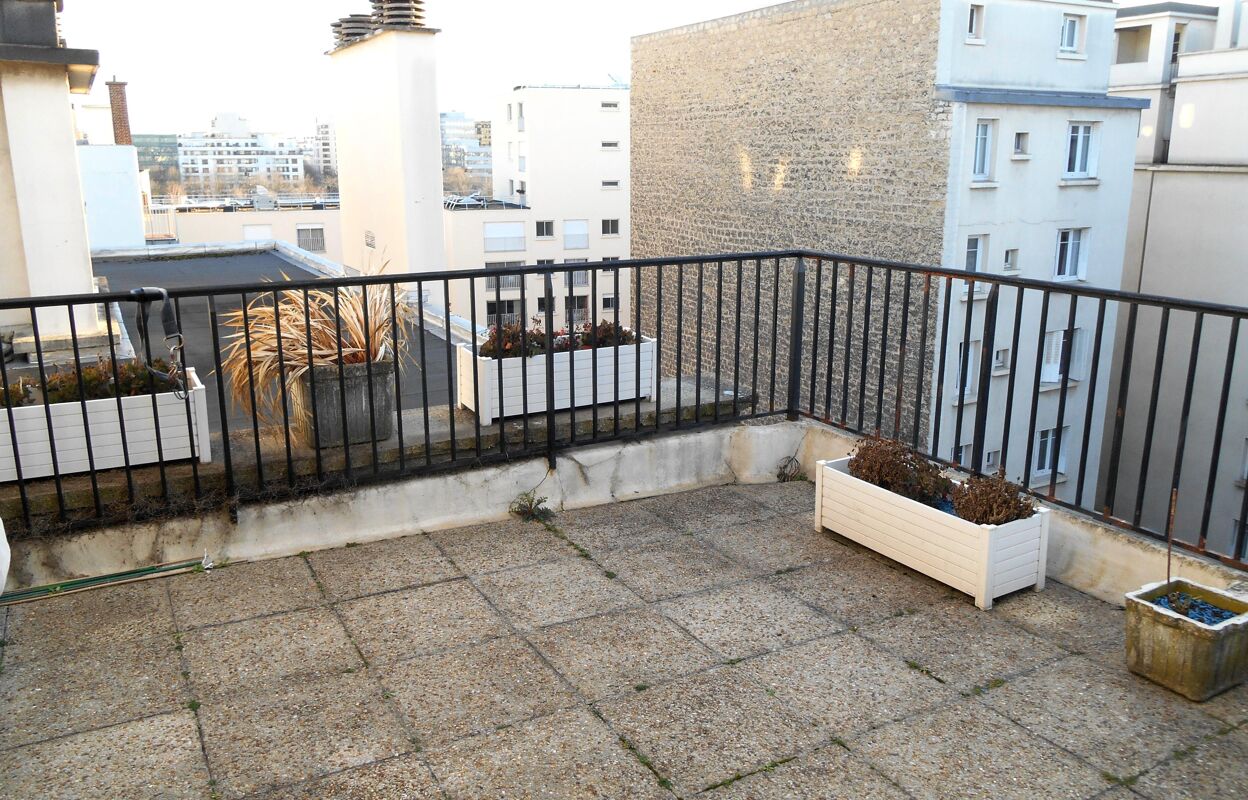 appartement 2 pièces 42 m2 à vendre à Courbevoie (92400)