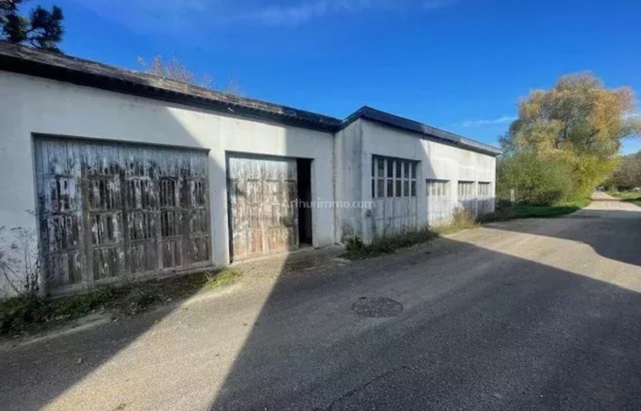 garage  pièces 122 m2 à vendre à Neufchâteau (88300)